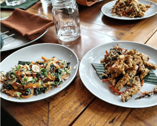 what makes a cooking class authentic in bali?