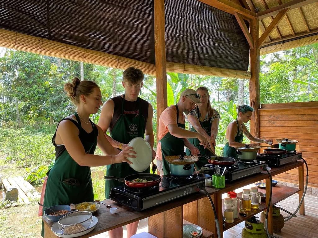 Indonesian Home Cooking Class 12 taman dukuh vegan bali cooking class