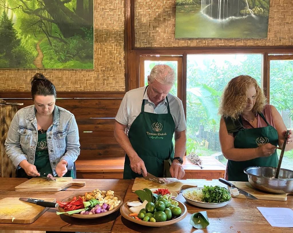 Advanced Class 2 Taman Dukuh Advanced Balinese Cooking Class