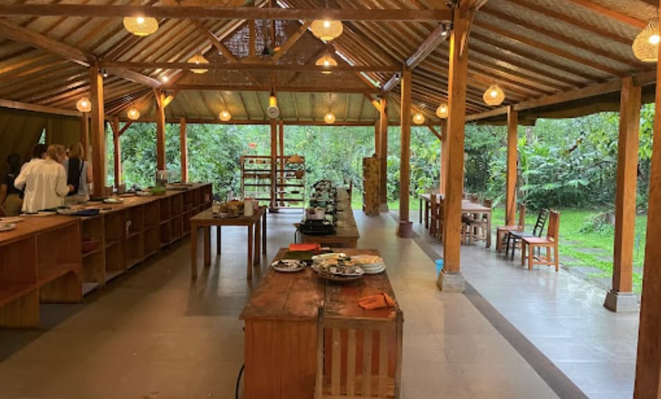 Places To Get Fresh Organic Food In Ubud